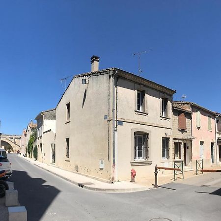 O 36 Rempart Sud B&B Aigues-Mortes Buitenkant foto