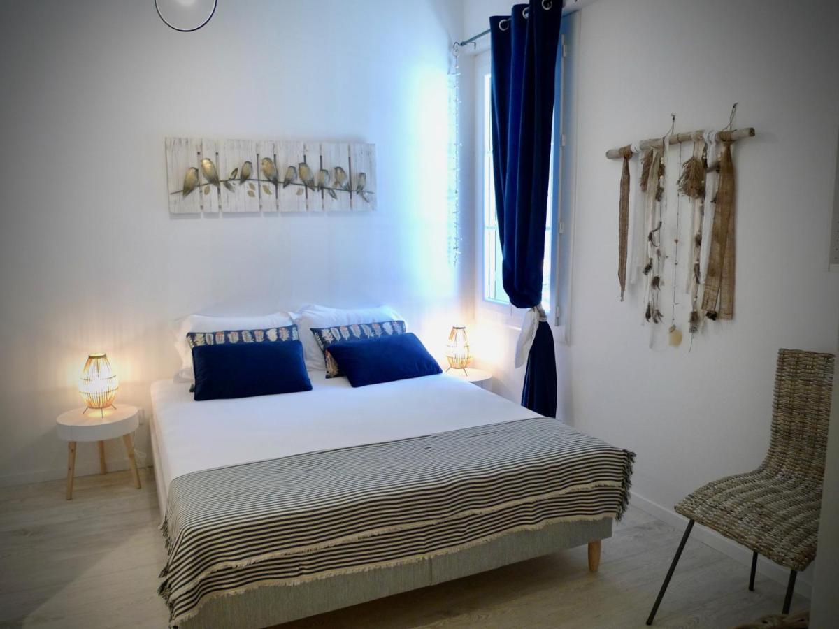 O 36 Rempart Sud B&B Aigues-Mortes Buitenkant foto