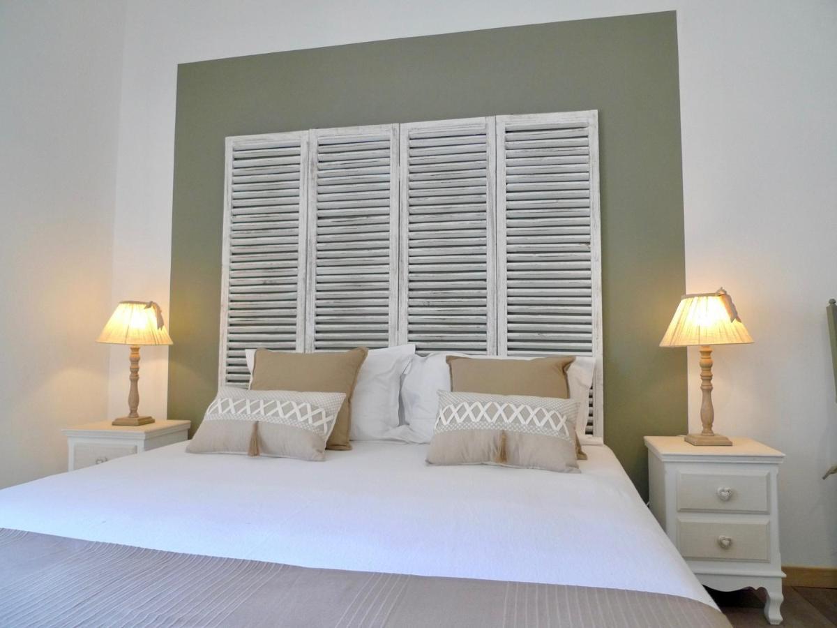 O 36 Rempart Sud B&B Aigues-Mortes Buitenkant foto