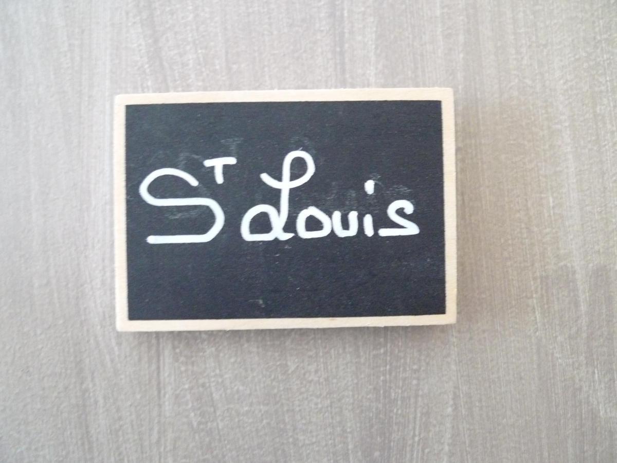 O 36 Rempart Sud B&B Aigues-Mortes Buitenkant foto