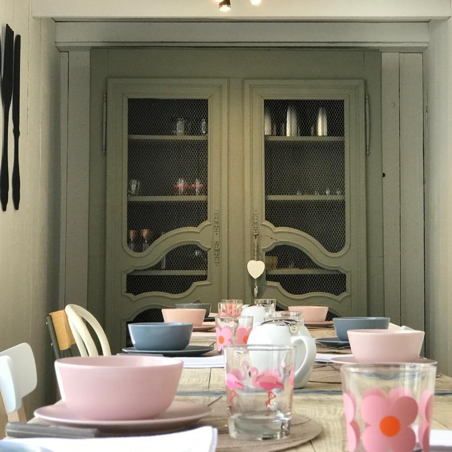 O 36 Rempart Sud B&B Aigues-Mortes Buitenkant foto