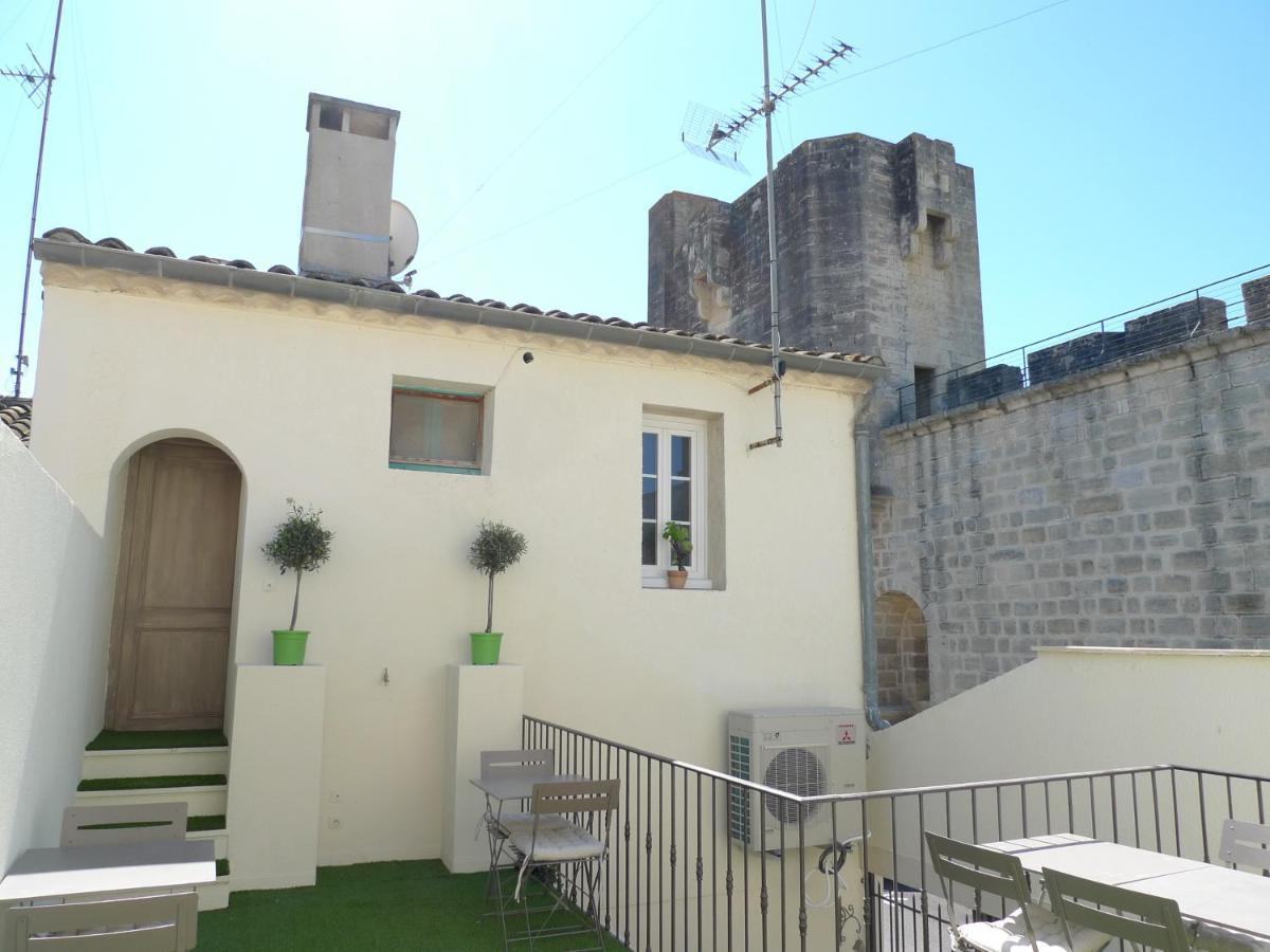 O 36 Rempart Sud B&B Aigues-Mortes Buitenkant foto